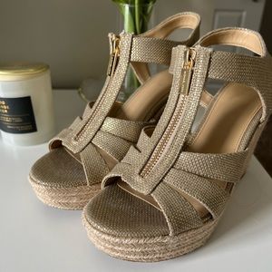 Michael Kors Berkley Espadrille Wedge Sandals (WORN ONCE!) size 8